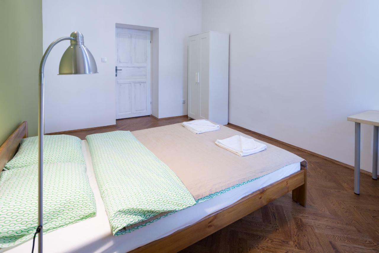 Dom Sapiehy Aparthotel Kraków Zewnętrze zdjęcie